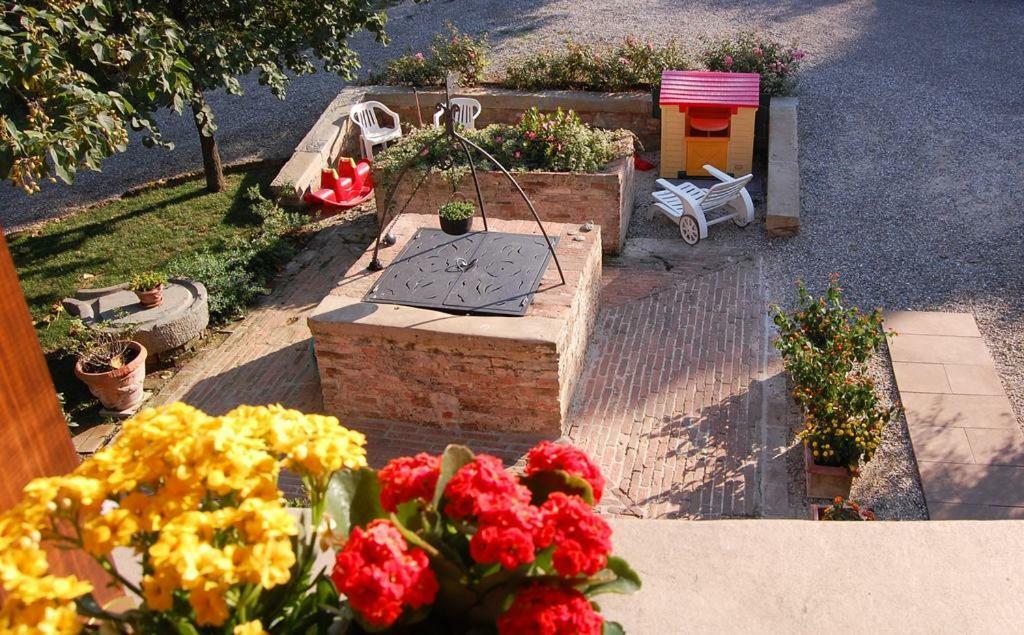 Agriturismo Le Querce Palaia Eksteriør bilde