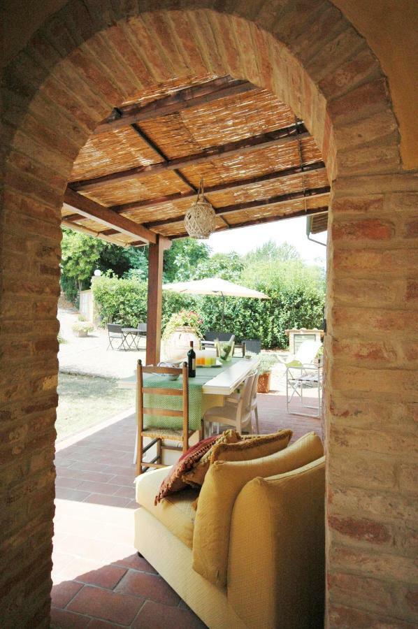 Agriturismo Le Querce Palaia Eksteriør bilde