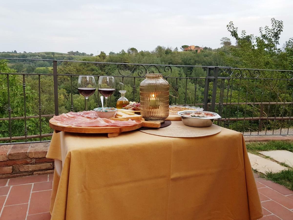 Agriturismo Le Querce Palaia Eksteriør bilde
